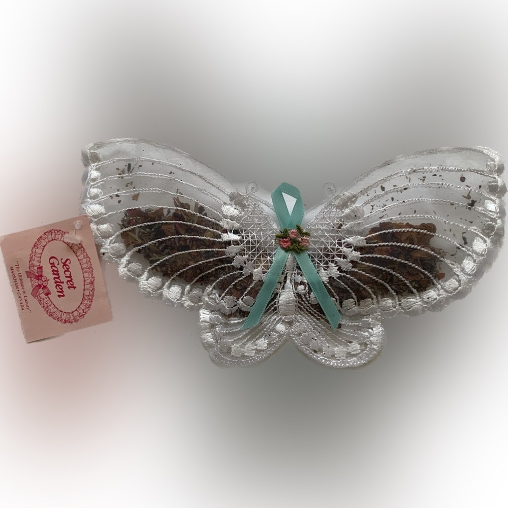 New vintage lace potpourri butterfly travel sachet
